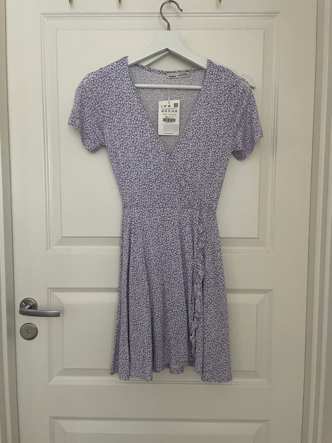 Blommig klänning - 90