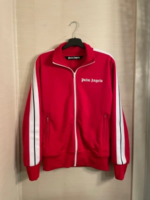 Palm angels tracktop red - Skick 9,5/10 Storlek S Tags och kvitto följer med