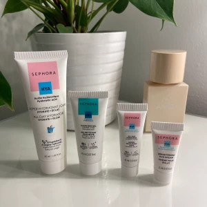 Hudvård  - Blandad oanvänd hudvård ifrån sephora. Har inte sagt ngt pris så man får buda. Skriv till mig vid bud eller frågor