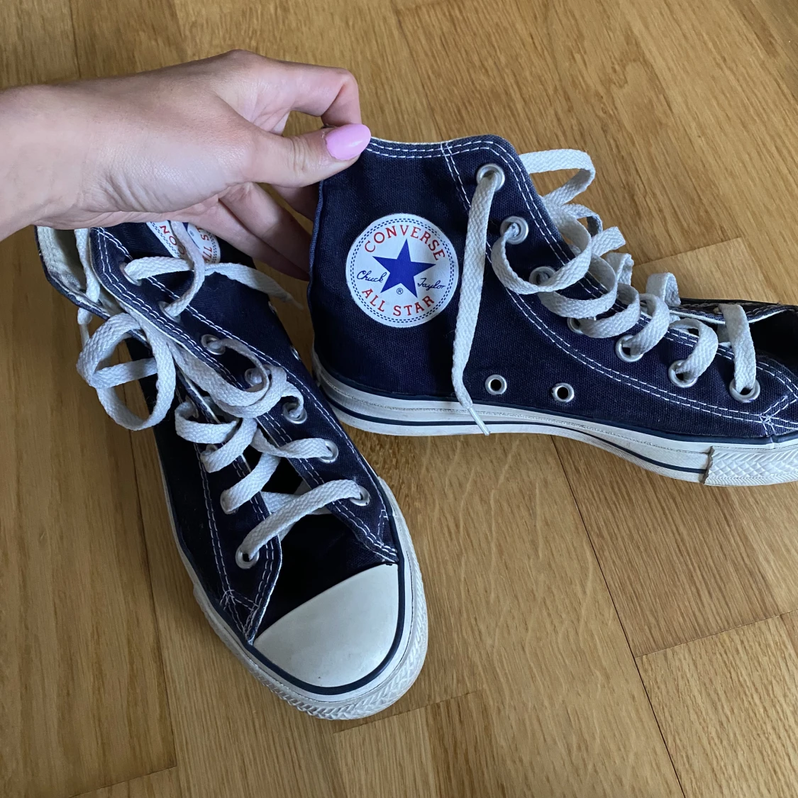 Svarta Converse  - 90