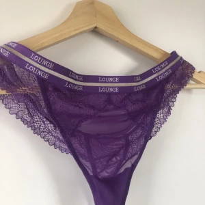 Lounge trosor  - Lounge trosor i storlek M. Oanvända. Frakt tillkommer! 