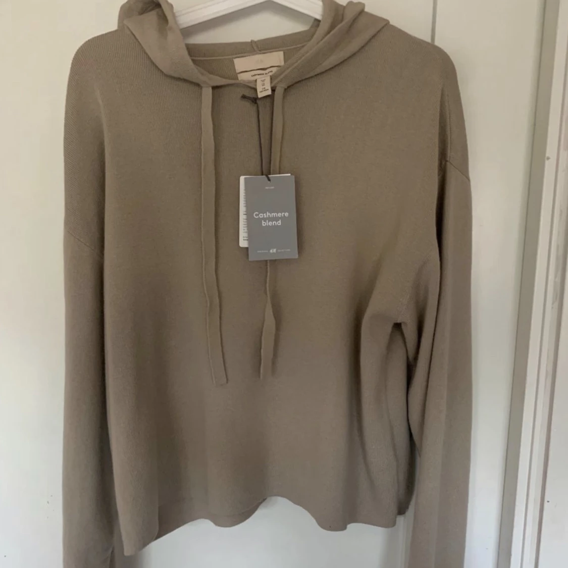 Beige Kashmir hoodie  - 90