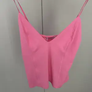 Superfint Zara linne i rosa. Helt nytt i storlek S.