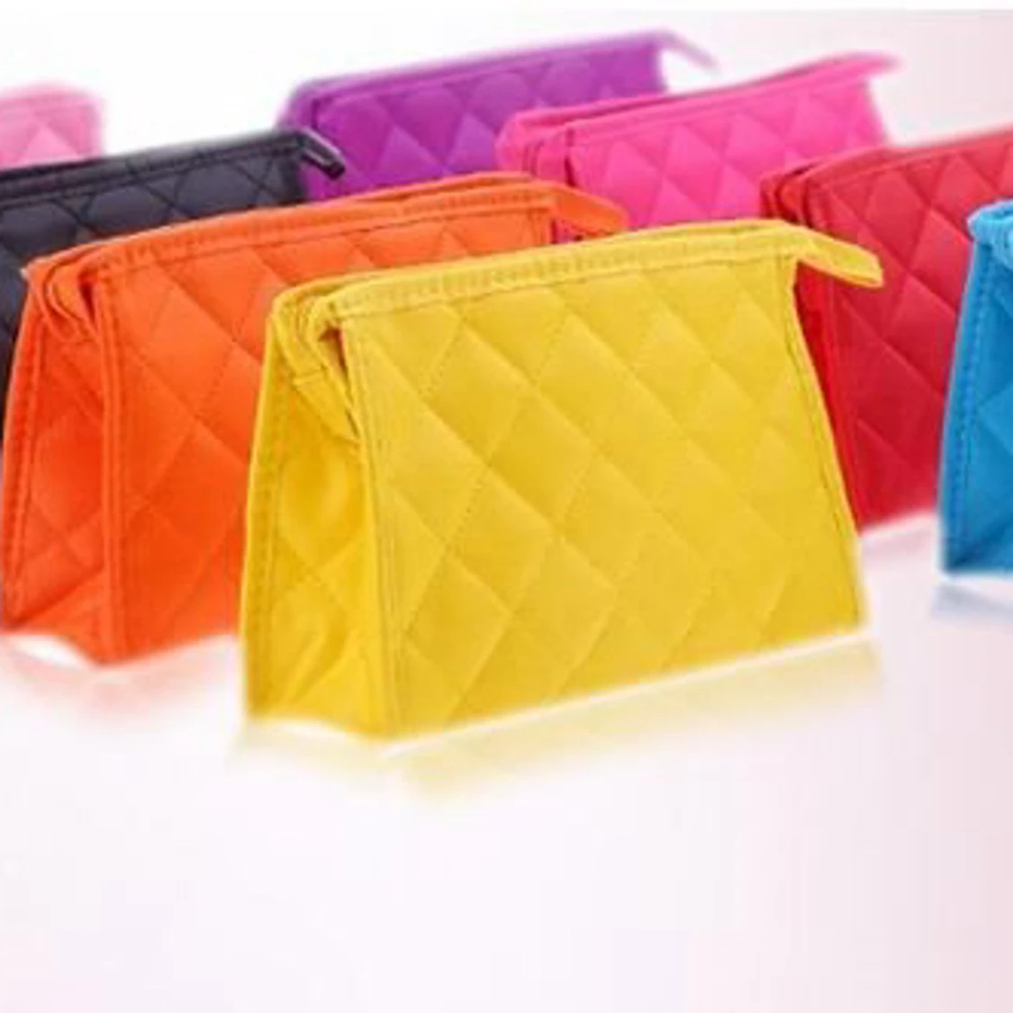 Sminkväskan/ Necessär med spegel  - 90