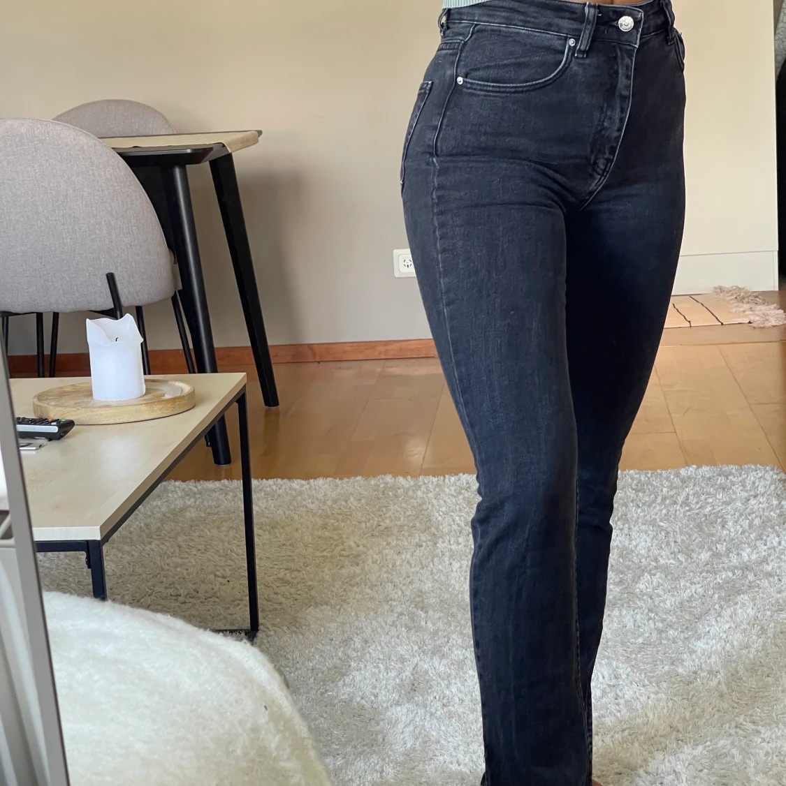 Mörkgråa Jeans med slits - 90