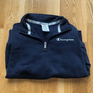 Champion tröja  - Champion tröja i storlek XS 