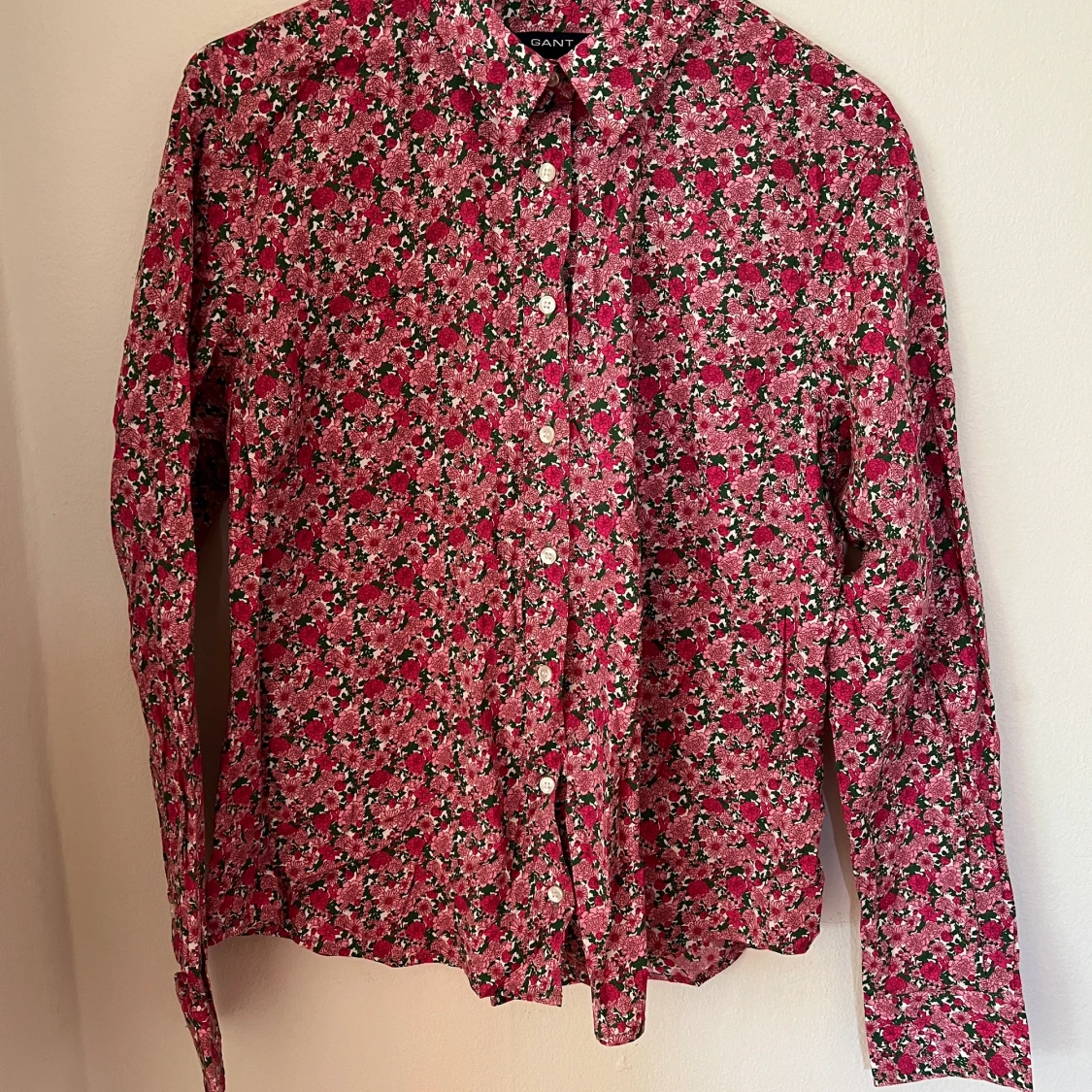 Gant blommig skjorta 42 