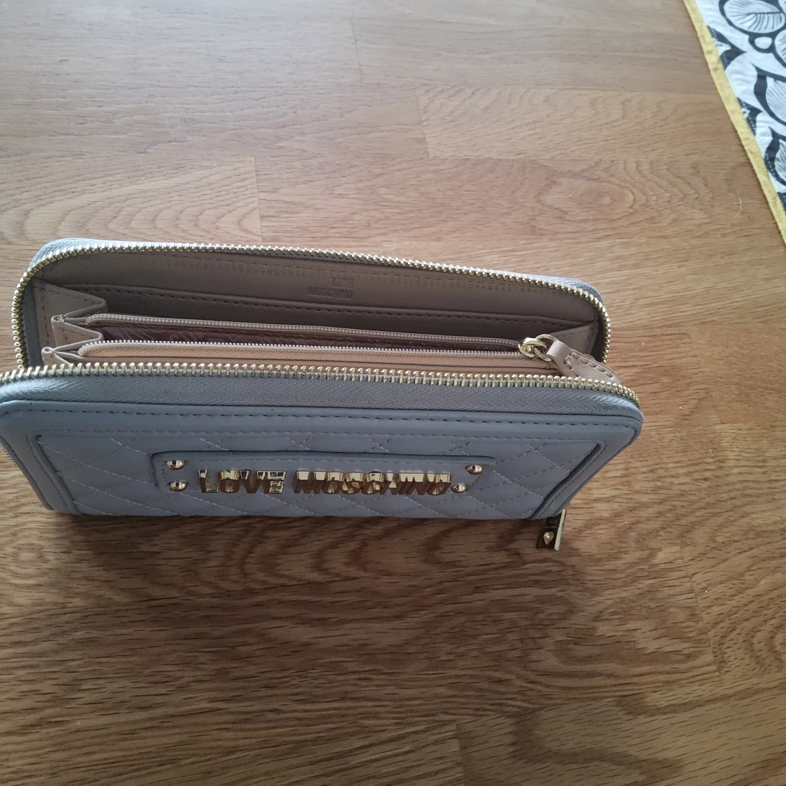 LOVE MOSCCHINO Portmonnä - 90