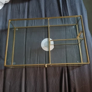 Smyckesskrin - Jätte fint smyckesskrin.