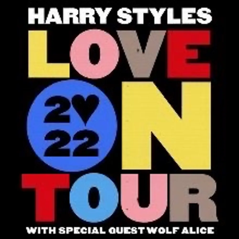 Säljer en biljett till Harry styles konserten i Tele 2 arena den 29 Juni. Har tyvärr fått förhinder så kommer inte kunna gå. Biljetten kommer att överföras via AXS. Det är en onumrerad ståplats med entré D. Det är bara att höra av dig om du har frågor. 💕. Övrigt.