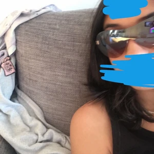 Y2k glasögon - Säljer då nu mina ascoola y2k glasögon som inte kommer till användning alls för att det inte e min stil längre. (Nytt skick) (köparen står för frakt)