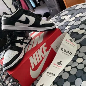 Panda dunks storlek 44 🐼  - Panda dunks storlek 44 för mer info skriv pm.  