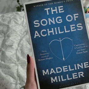 Böcker - Säljer the song of Achilles för jag vill inte ha kvar den längre 