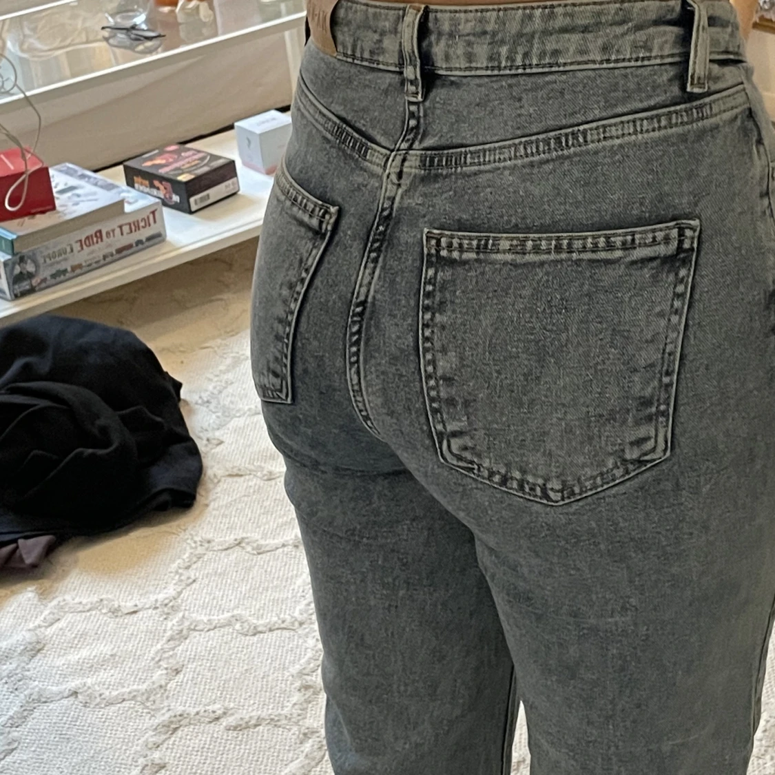 V-waist jeans NA-KD - 90