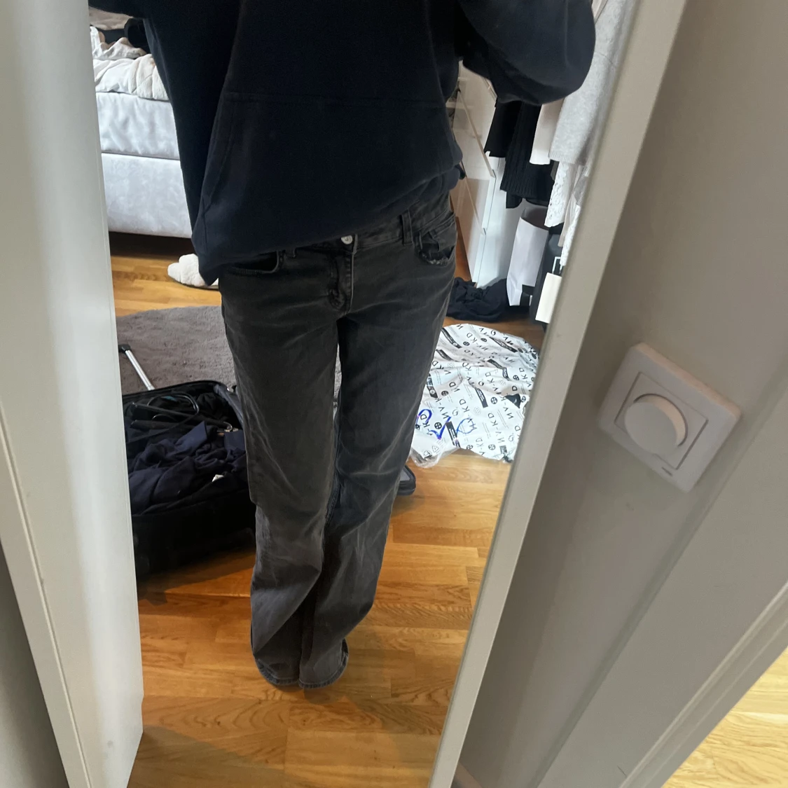 låg missade jeans ifrån hm 