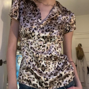 Leopard skjorta - Så snygg skjorta👌😩
