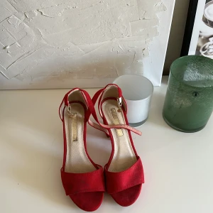 Klackskor - Så bekväma att gå i!!