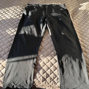 Golfbyxor - Svarta golfbyxor