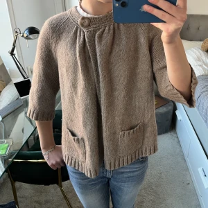 Kofta!  - Så fin trekvartsärmad kofta!!!❤️‍🔥❤️‍🔥❤️‍🔥