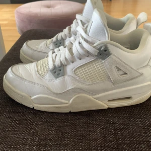 Jordan 4 ”Pure Money” GS - Storlek 40 Cond 6-7/10 1500kr Non og