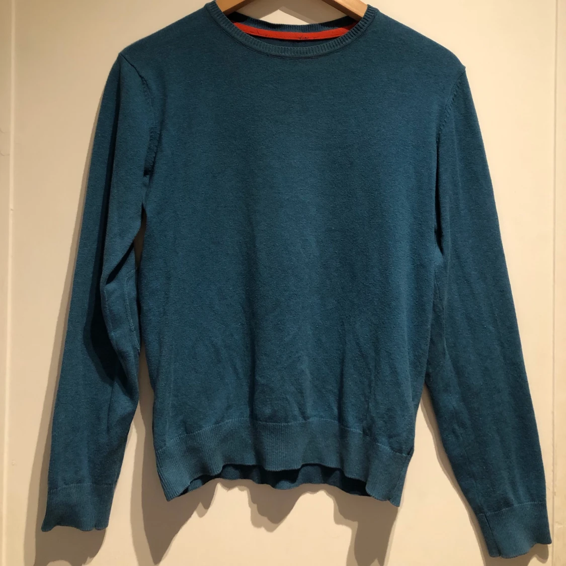 Koboltblå skön tröja