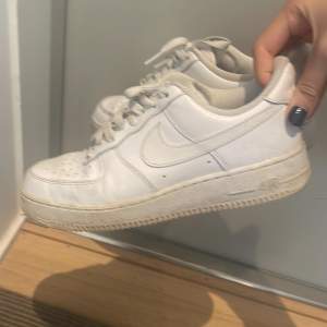 Nike airforce använda 3 ggr!