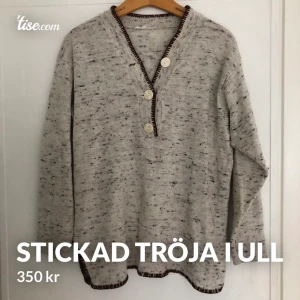 Stickad tröja i ull - Vintage men fint skick. 