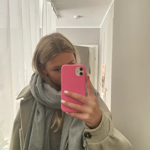 Halsduk - Säljer denna superfina halsduk, perfekt till hösten och vintern 💗pris kan diskuteras 