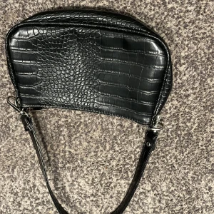 Gina väska  - En snygg Gina väska. 