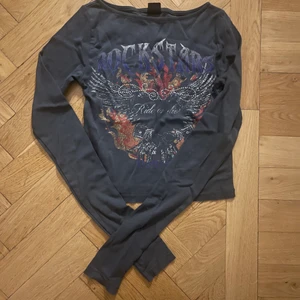 urabn topp - köpte för ganska längesen men i jättebra skick!