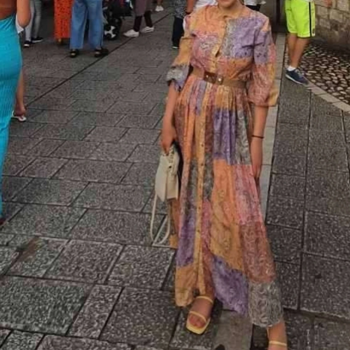 Klänning med bälte, storlek 36 - 90