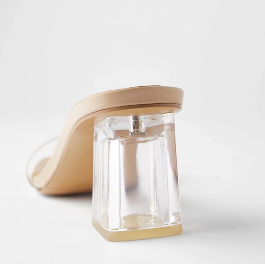 Zara sandaletter - 90