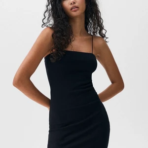 XS - Kort klänning från Pull&bear