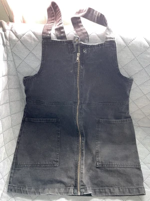 Dress - sällan använd storlek M