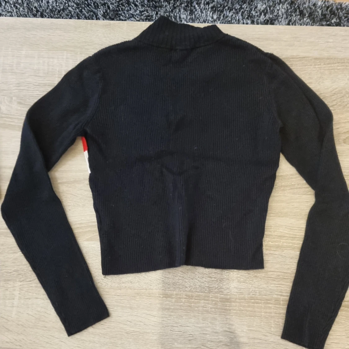 Svart tröja från HM  - 91