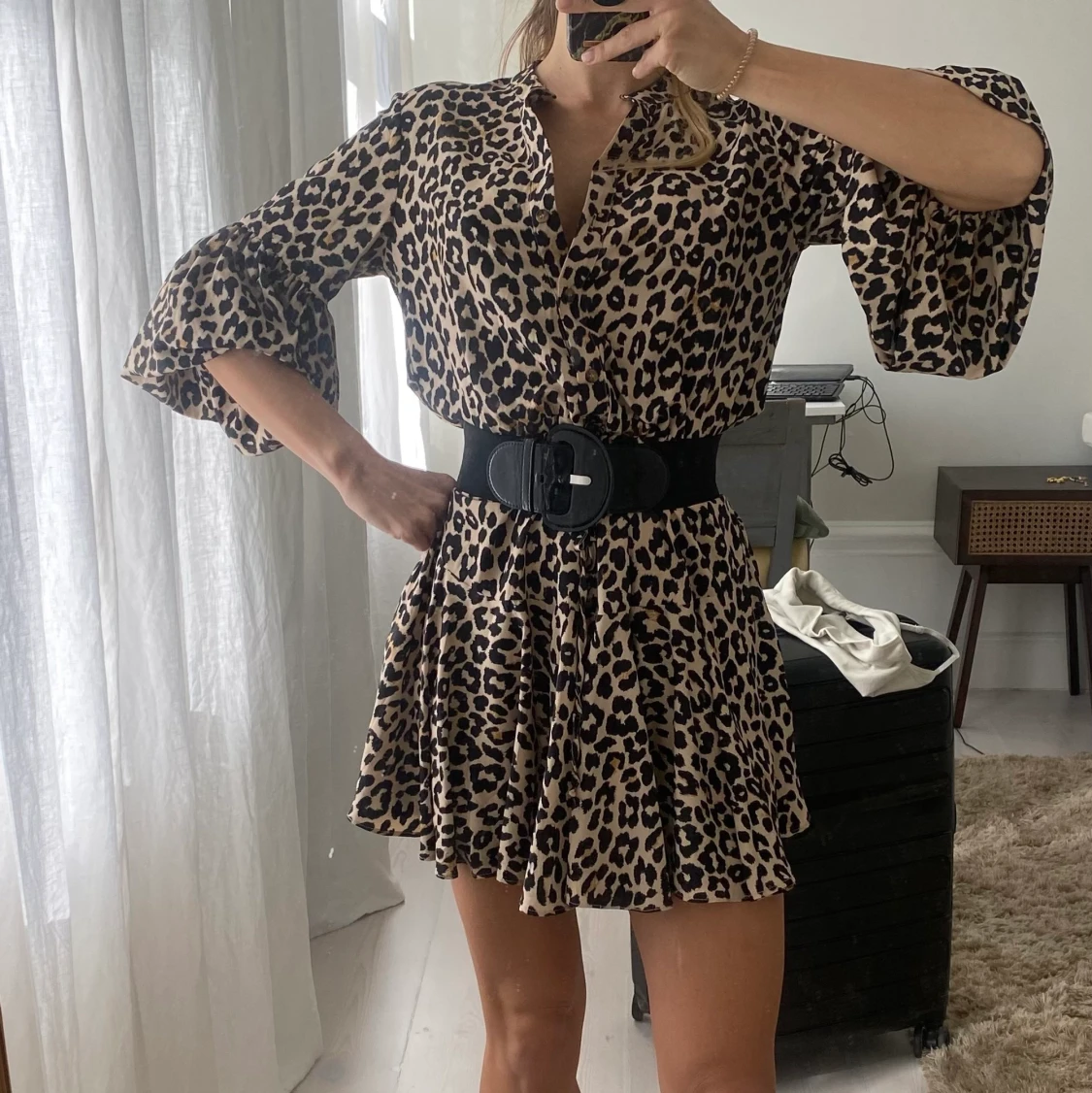 Leopardklänning med band i midja  - 90