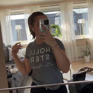 Hollister t-shirt💕 - Super söt t-shirt från hollister💕