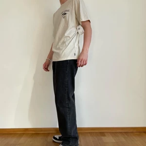 Helt Ny Med Tag Rip Curl T-Shirt  - 225kr, strl: M