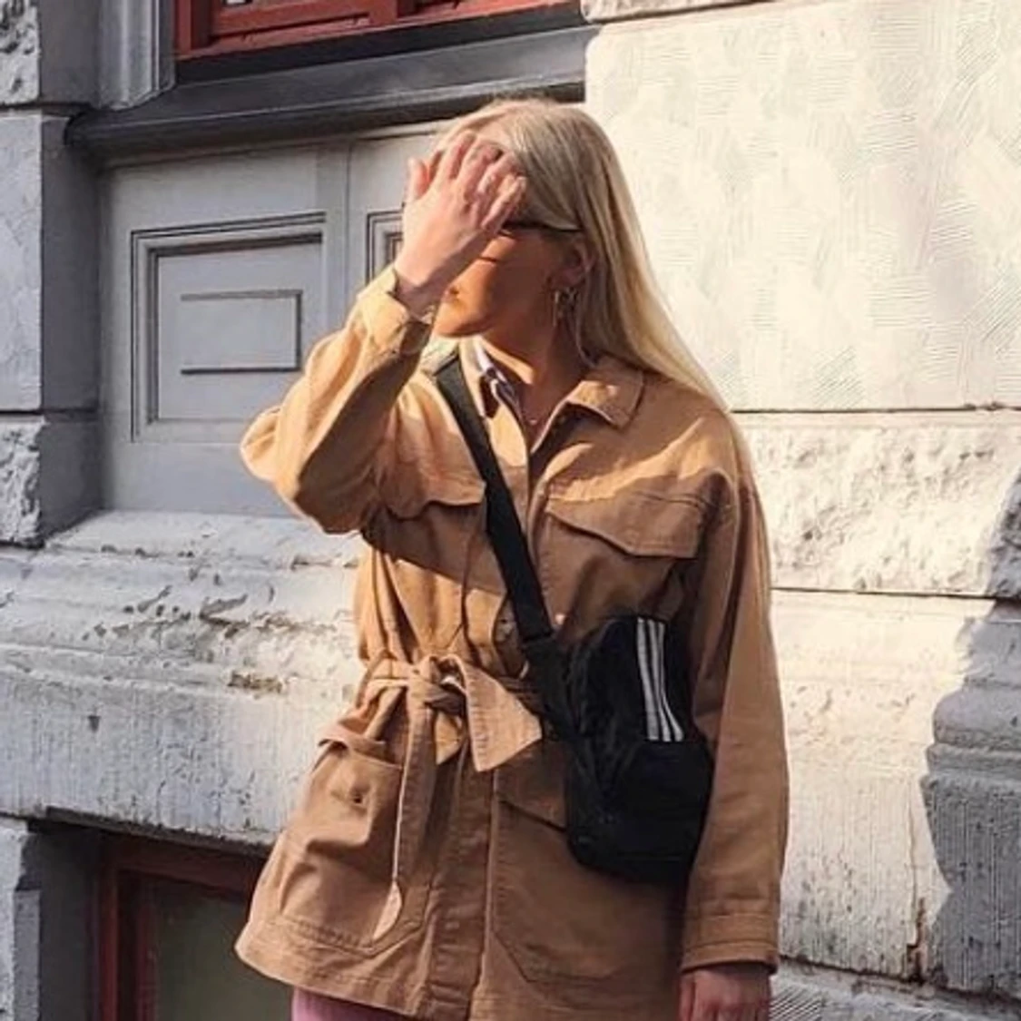 Vårjacka med skärp - 90