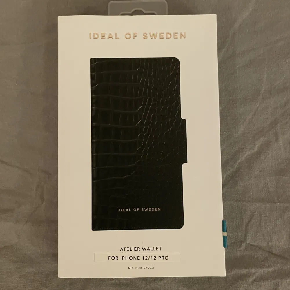 Helt ny Atelier wallet ideal of sweden mobilskal Magnetic Till iphone 12/12pro. Accessoarer.
