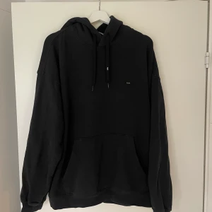 Yoke hoodie - Yoke hoodie Använd men väldigt bra skick