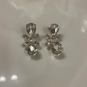 Örhängen - Fina örhängen