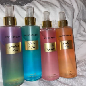 4st body mists - 4 st body mists från women’secret som nästan är helt fulla. 250ml. Köptes för 89kr/st, säljer för 25kr/st eller 100 för alla.