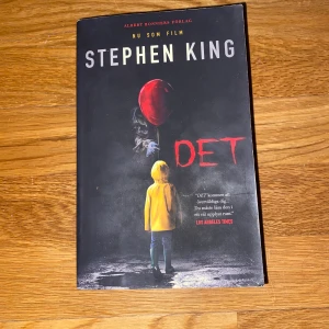 Det / It - Det / It - Stephen King. Läst, men fortfarande i fint skick. Hela 1334 sidor