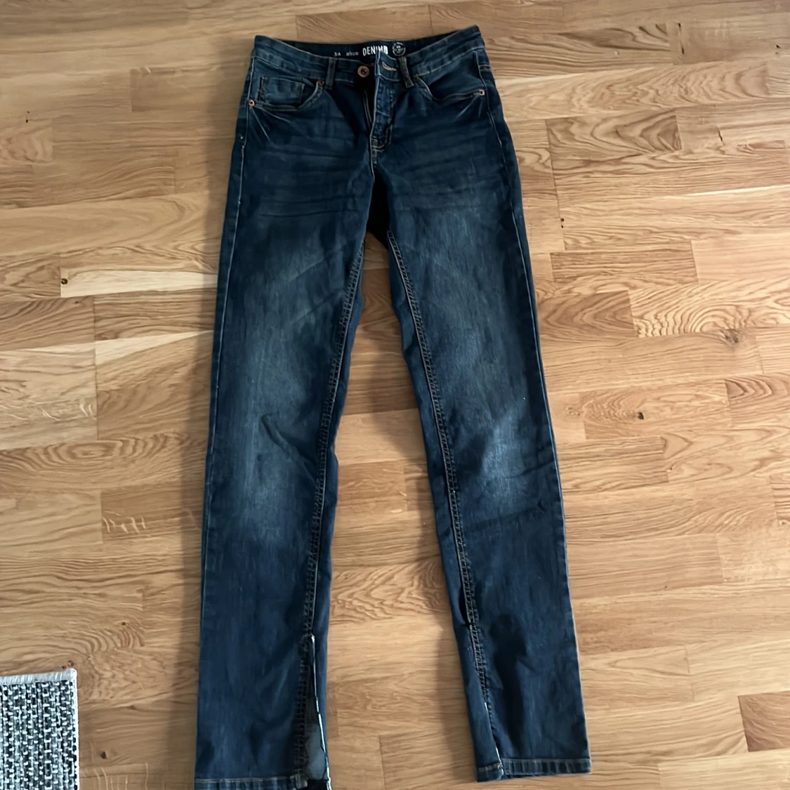 Lågmidjade jeans