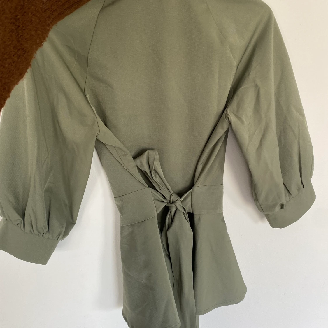 Grön Blus NA-KD  - 90