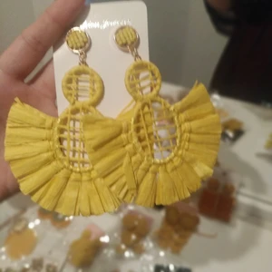 Earrings  - It's New earrings.fins i Mariestad jag kan skicka med posten.