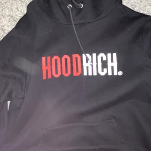 Hoodrich dress  - Vill sälja denna för använder den aldrig och fick den för en vecka sen 