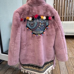 NY fuskpäls  - NY fuskpäls , passar M/L