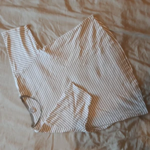 T-shirt, strl XXL - Randig t-shirt XXL